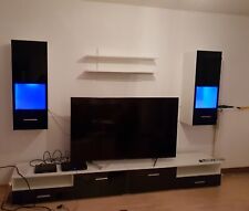 Wohnzimmerw. 3 m L 4 Oberschränke, schwarz/weiss, Beleuchtung,  Regal