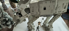 Star Wars 1997 POTF2 AT-AT