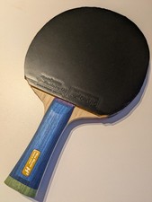 Nittaku Hina Hayata H2 - konkav - mit Fastarc G1 und Schlägertasche