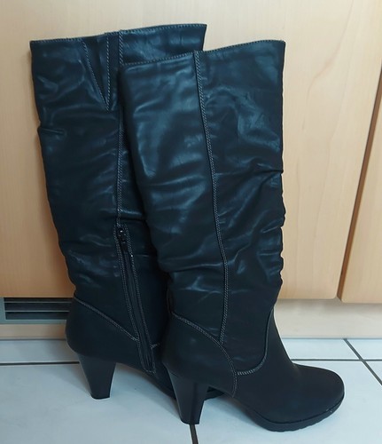 Stiefel neuwertig - stiefel,,