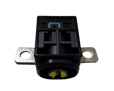 MERCEDES TESLA CRASHSENSOR