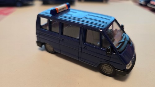 Renault trafic gendarmerie - renault,