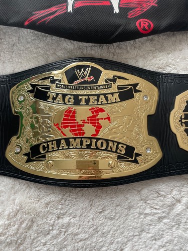 Wwe world tag team champions - world,