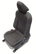 Toyota Corolla Kombi E21  Fahrersitz Sitz vorne links mit Heizung (Brandlöch )