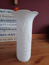 Kaiser Porzellan Vase Bisquitporzellan Model 662/1 M. Frey weiß