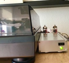 Phono MM  RIAA Röhren Vorverstärker  inklusive 2 Röhren ECC83 und Netzteil