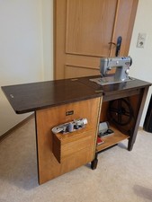 Alte Pfaff Nähmaschine im