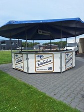 Bierpavillon Verkaufsstand Bierstand Bierpilz Brauereistand Frankenheim Alt