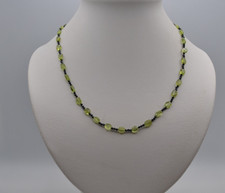 Peridot glatt geschliffen