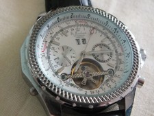 St. Leonhard Herren Armbanduhr mit Lederarmband - Pilotenuhr Style