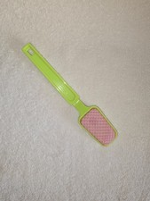 Owim Hornhautraspel mit Griff, Hornhautraspel, Grün, 19 cm lang, 2 Seiten