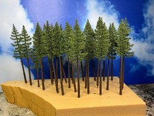 Heki 1970 Spur N / H0 / TT Fichten Tannen 30 Stück Bäume Konvolut Halbrelief !!