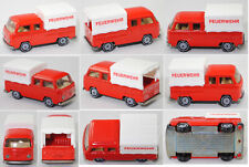 Siku 1347 VW Transporter T2 DoKa Pritschenwagen mit Plane, FEUERWEHR, 1:60