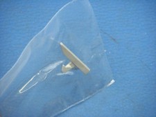 Verschlusshaken Displaydeckel