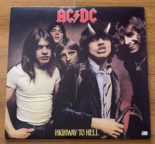 Highway to hell - -,