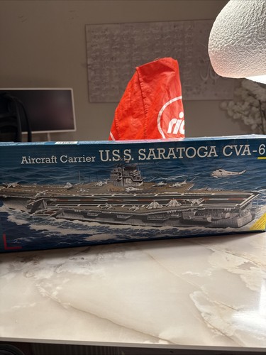 1995 revell saratoga - u.s.s.,