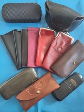 Konvolut 12 Brillenetui`s