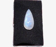 Mondstein blau - Blue Moonstone Cabochon 23,7x11,3 mm 15 ct. Nr. U34044