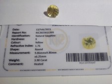 3,9 Karat gelber Saphir rund brillant geschn. zertifiziert 9,8 mm Nachbildung