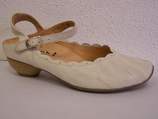 Think! Schuh Modell Aida Pumps