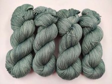 handgefärbtes Einöder Merino
