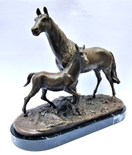 BRONZEFIGUR PFERD UND FOHLEN