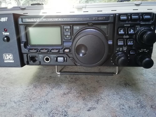 Yaesu 897 mit tuner - ft,