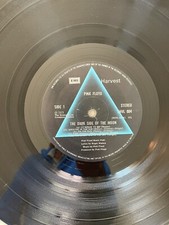 Pink Floyd, The Dark Side Of The Moon- UK; SHVL 804