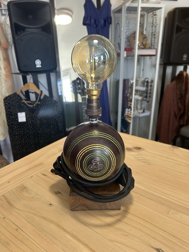 Upcycling bowling ball - upcycling,