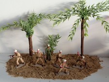Figuren, Swoppets ,Fremdenlegionäre ,Franzosen, Legion , 54 mm mit Palmen ,1:32