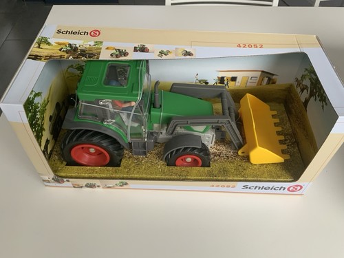 Schleich 42052 traktor buldog - traktor,