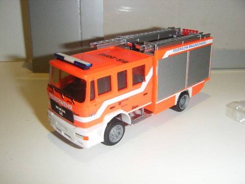 Herpa man 2000 - man,