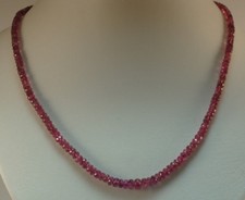 facettierten Halskette mit Rosa Turmalin Steinen