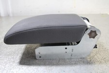 VW Golf Plus V  2.0TDI 16V 103kW Mittelarmlehne Armlehne Vorne 5M0864207C