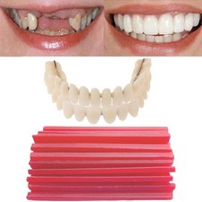 Zahnersatz & Zahnspangen Gefälschte Zähne Top &Bottom Selbstgemachter Zahnersatz