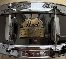 Pearl Chad Smith Signature