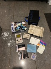 Original Game Boy DMG-01 mit
