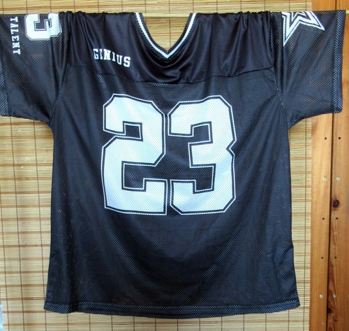 Schwarzes hemd trikot 23 - trikot,