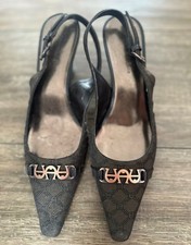 Elegante Damen-Schuhe. Aigner