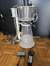 großer Eiweißabschäumer  Abschäumer von ATB, regelbare Pumpe, Meerwasser