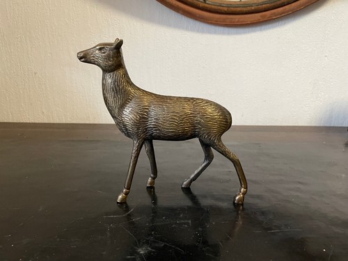 Reh skulptur aus messing - reh,