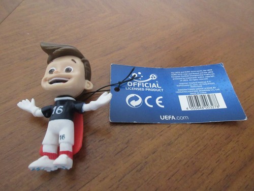 Fußball maskottchen figur - fußball,