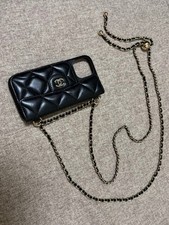 CHANEL Matelassé iPhone 12