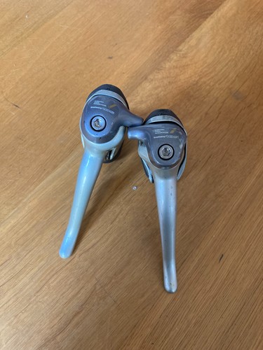 Shimano 105 1055 8spd - 105, st-1055