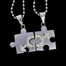 Partnerkette Puzzle Edelstahl 2 Partner Anhänger + 2 Ketten Liebe Strass