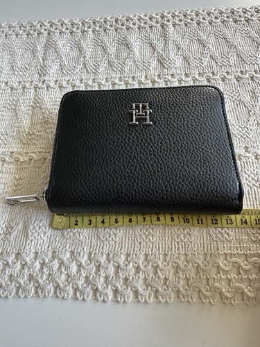 Tommy hilfiger - tommy,