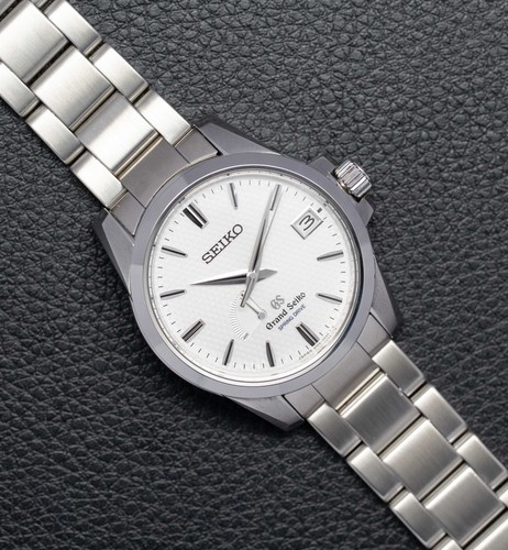 Grand seiko spring drive - spring,