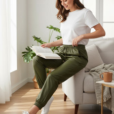 Rich & Royal Kunstlederhose Gr. 40 – Grün, Joggerstyle mit Gummibund, sehr gut