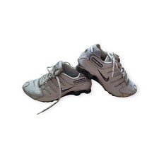 Vintage Nike Shox NZ - Gr. 40,5 - Weiß - y2k