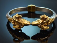 UM 1980! SCHICKER ARMREIF MIT